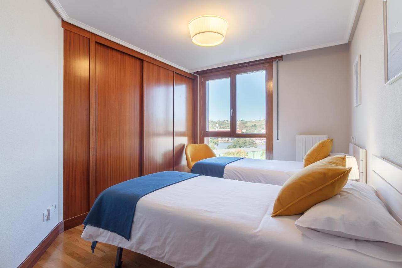 Amplio Y Luminoso Sobre La Ria De Barakaldo Apartment ภายนอก รูปภาพ